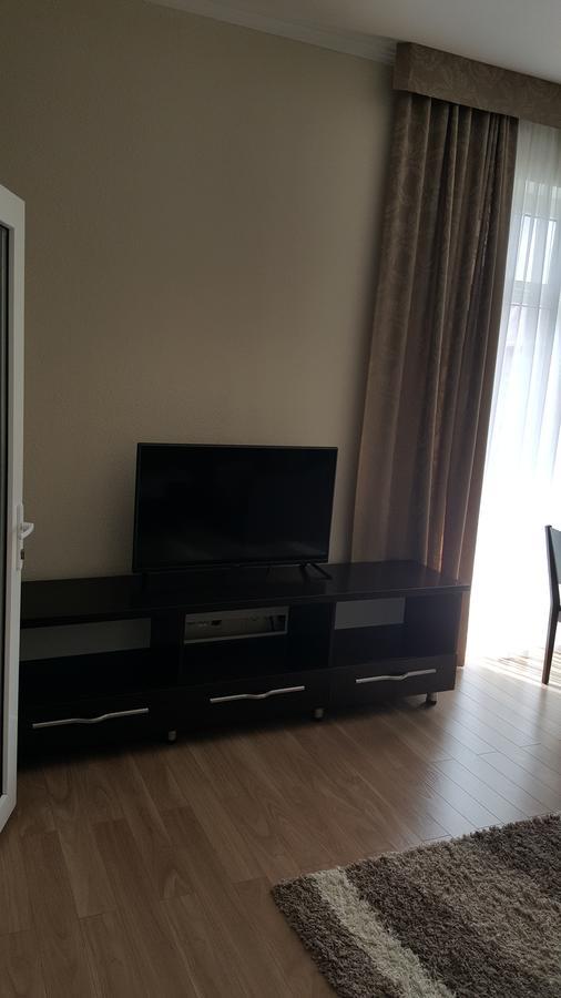 Karven Four Seasons Hotel Chon-Sary-Oy Екстериор снимка